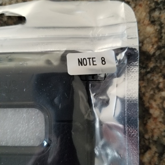 NWT GALAXY NOTE 8 CASE - Picture 2 of 5